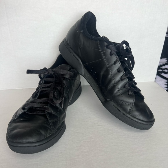 Reebok Classic Leather Shoes - Picture 4 of 6